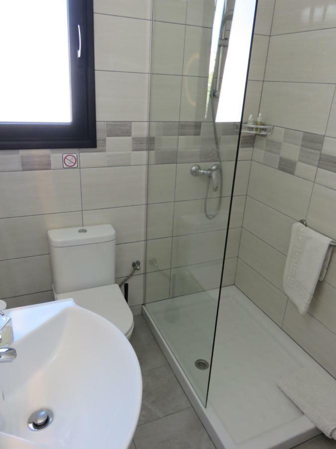 Kings Avenue - Natalia'S Apt Paphos Exterior photo